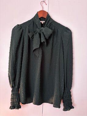 Max Studio Forest Green Tie-Neck Textured Blouse